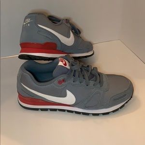 Nike Air Waffle Trainer Men’s Sneaker-NEW